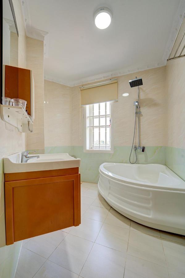 Quang Anh Hotel By The Moment Vung Tau Exterior photo