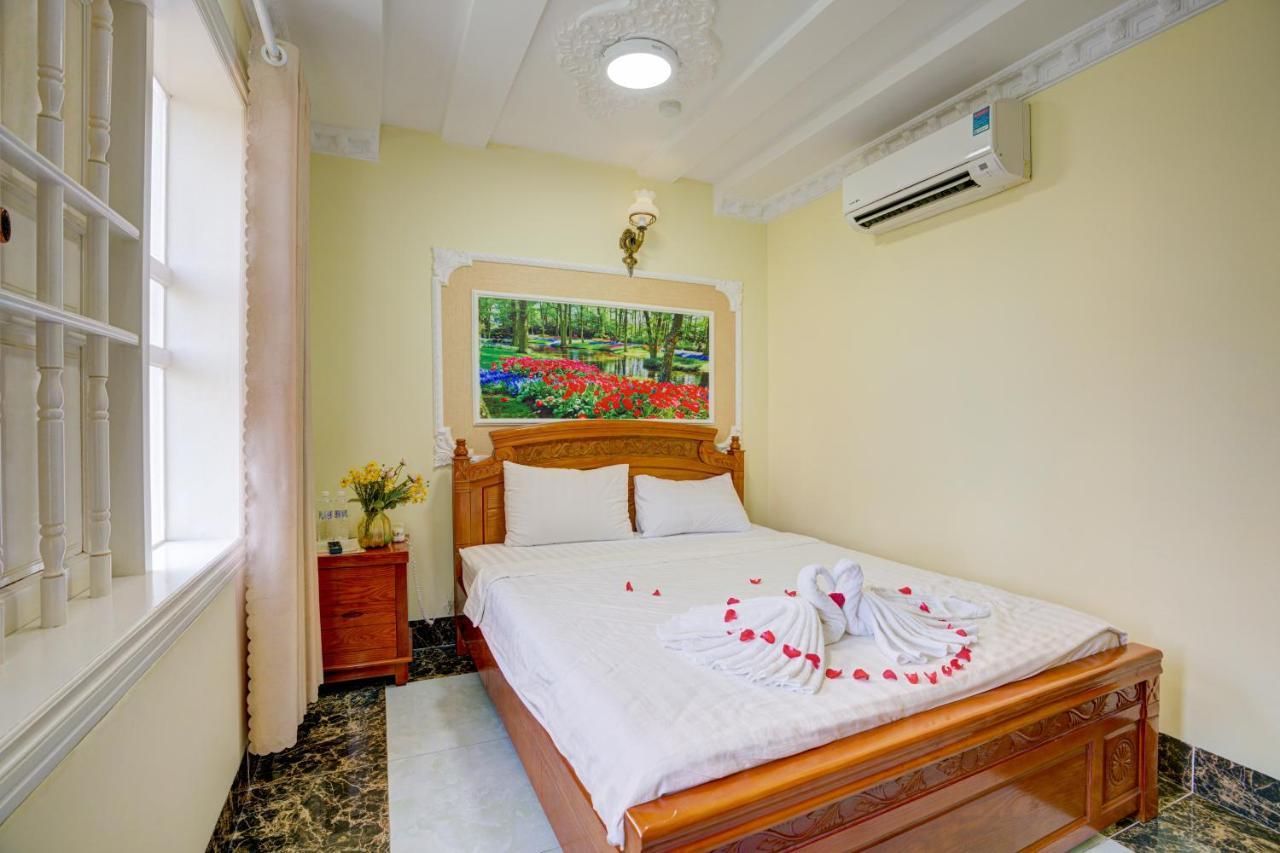 Quang Anh Hotel By The Moment Vung Tau Exterior photo