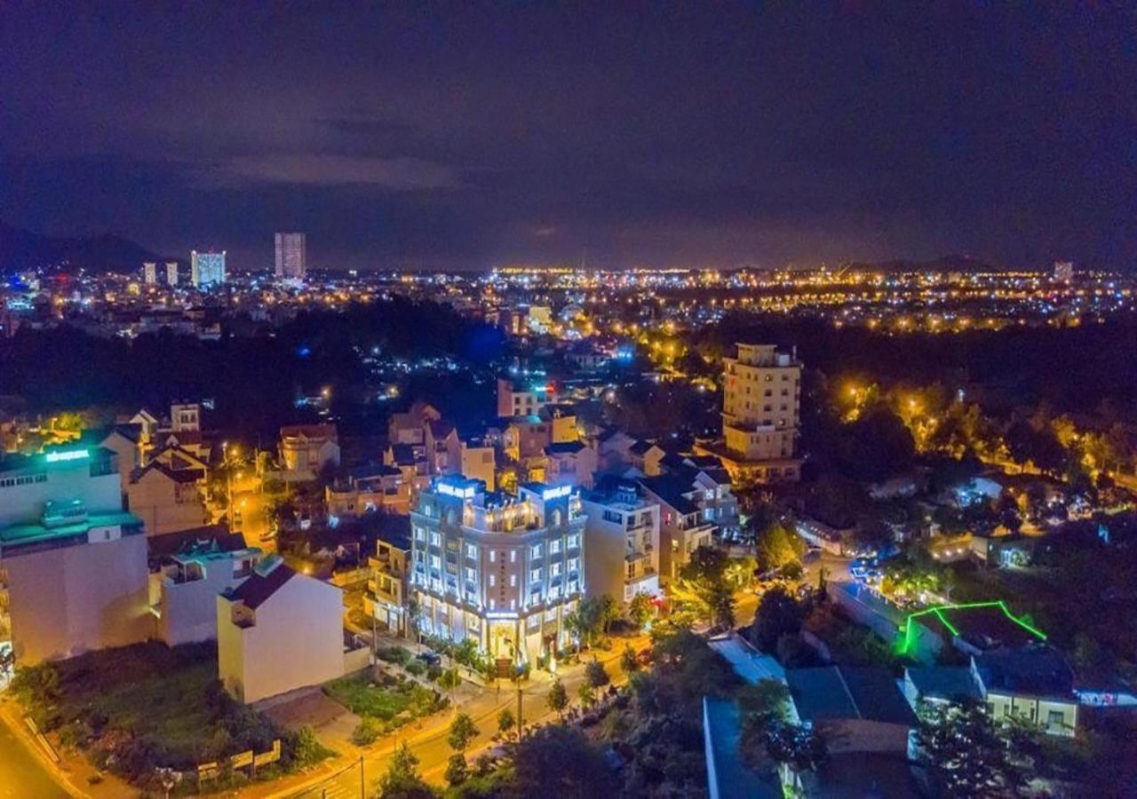 Quang Anh Hotel By The Moment Vung Tau Exterior photo
